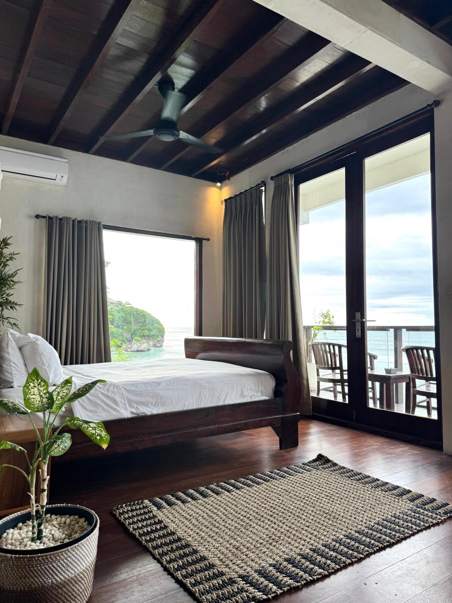 Bale Bingin Beachfront Stay Uluwatu Pokój zdjęcie